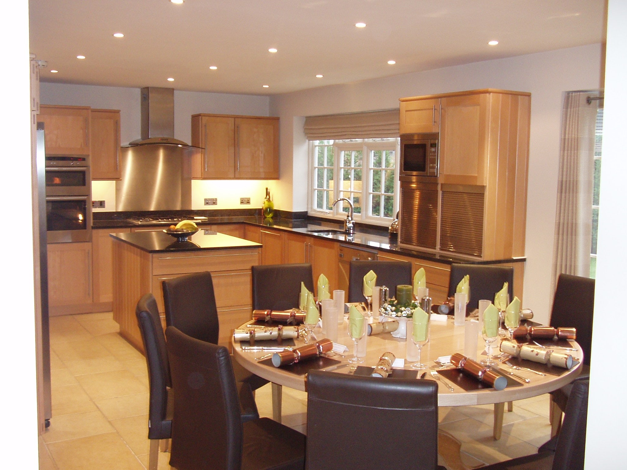 Coombe Bank interior 7