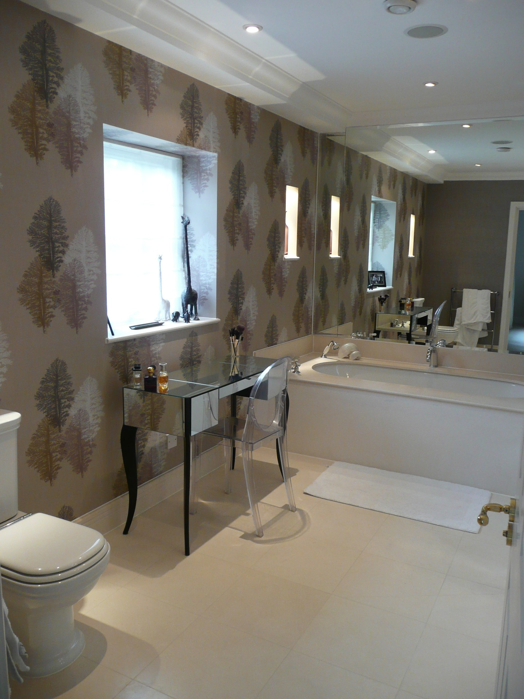 Coombe Hill interior 4
